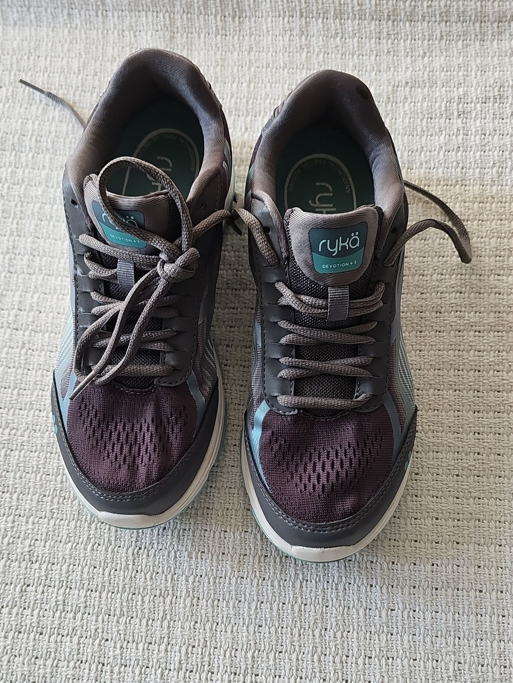 Ryka Women's Gray and Burgundy Athletic Trainers with Teal Accents